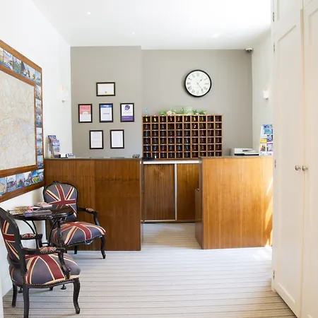Chelsea Guest House-2